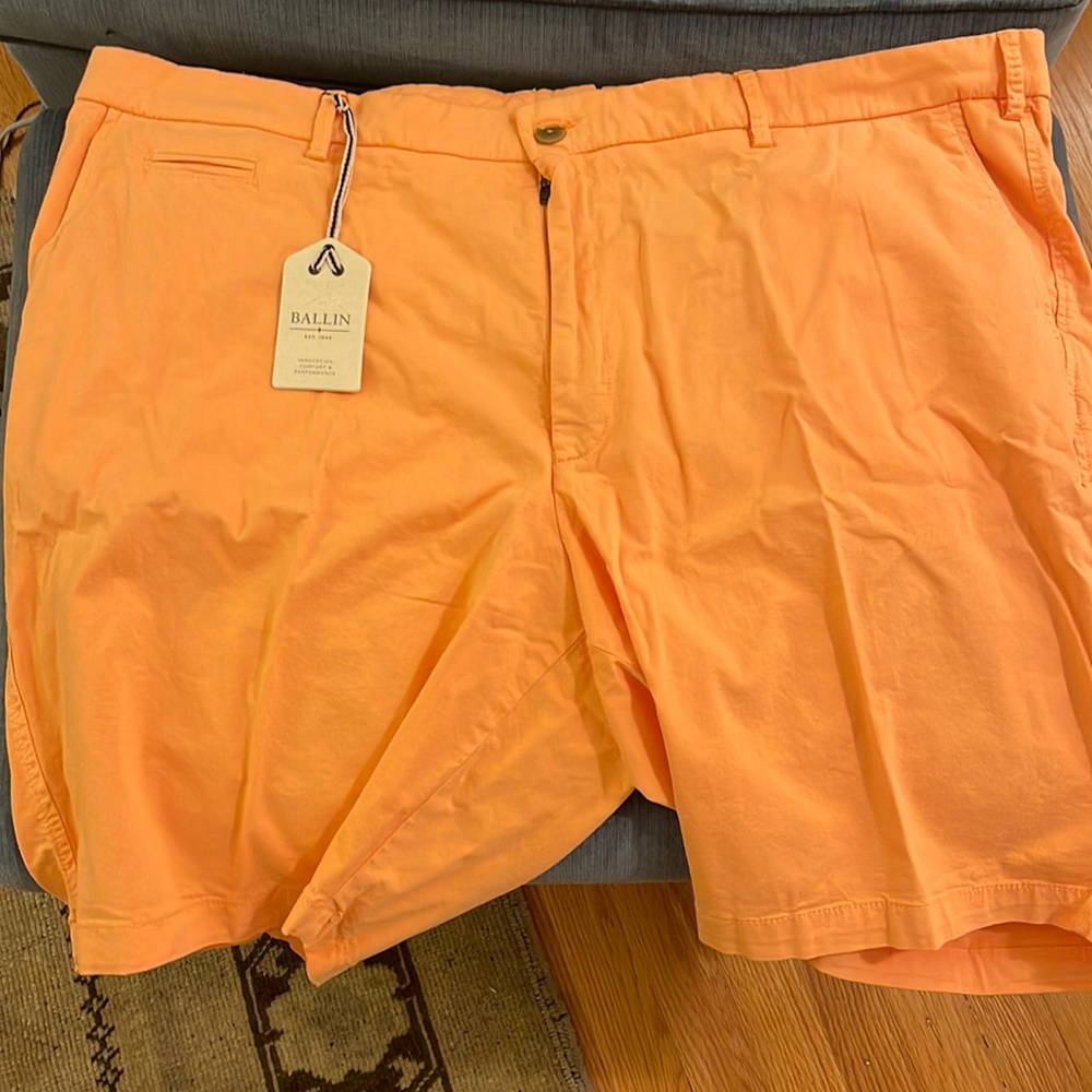 Ballin shorts NWT in Coral